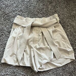 athleta skyline short II